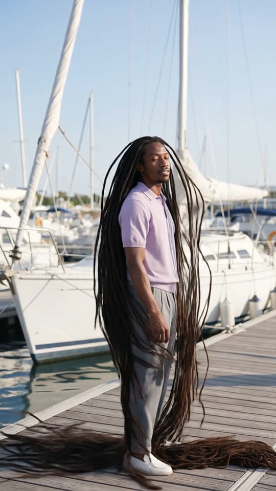 Locs piling up on the marina boardwalk, a real run on Leap