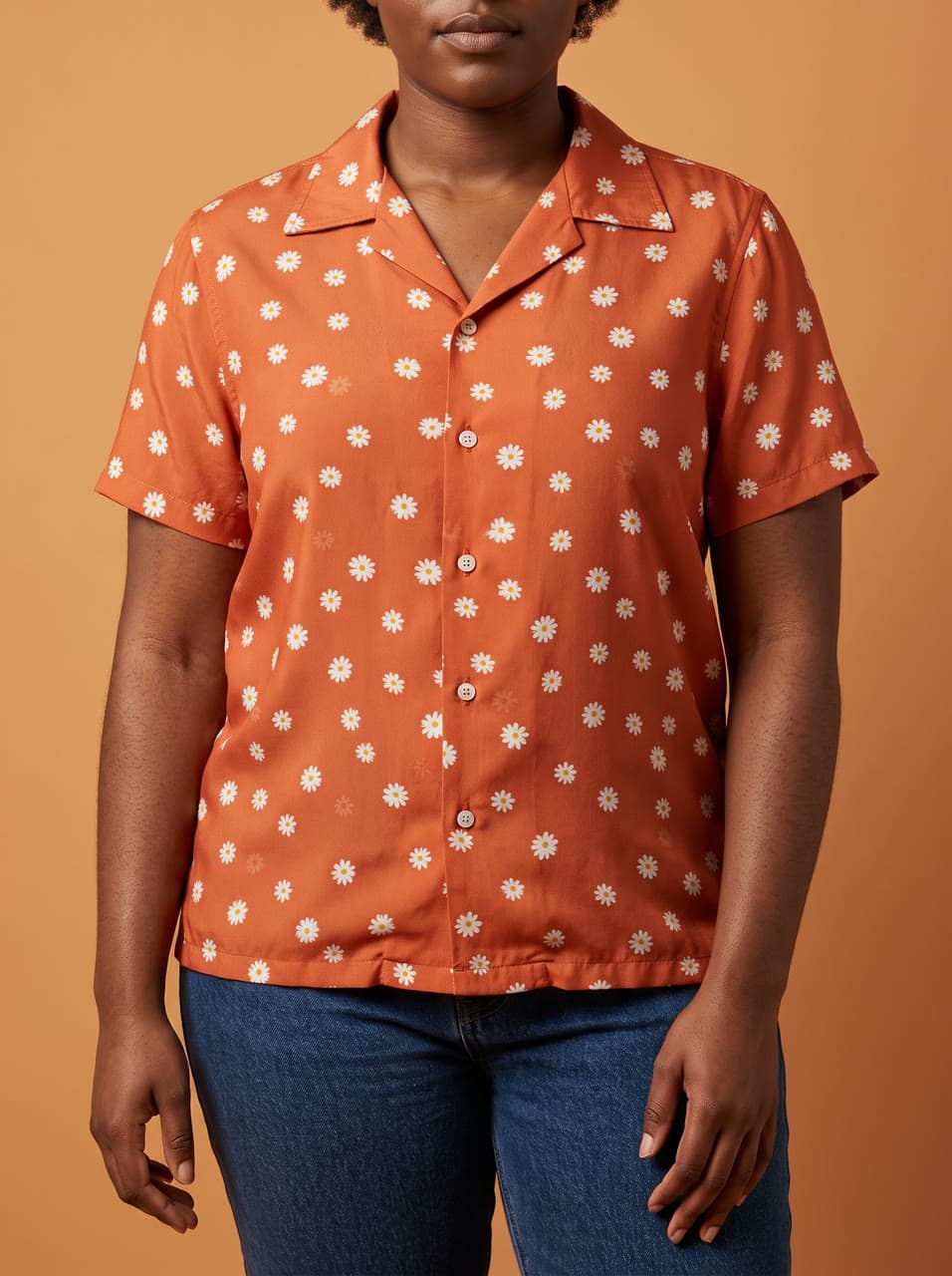 Daisy shirt, close detail, a real run on Leap