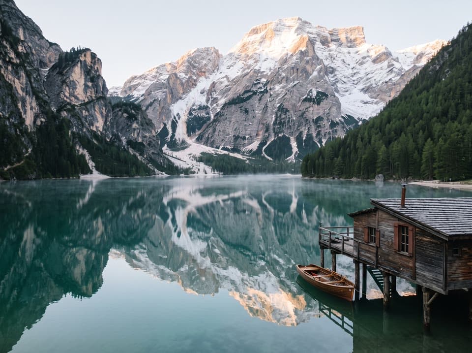 The photo a swiss lake, surprise me started from
